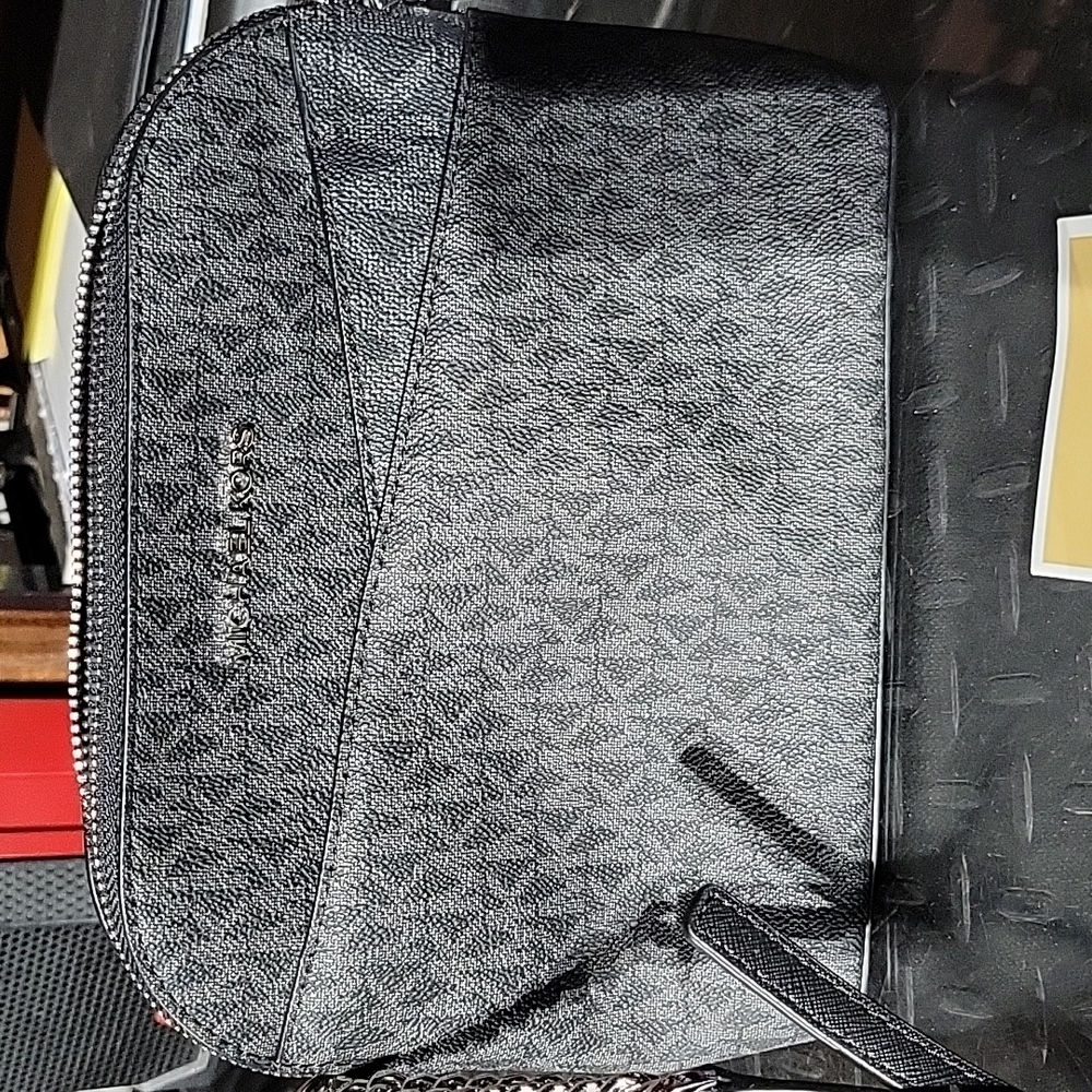 Michael Kors small purse NWOT